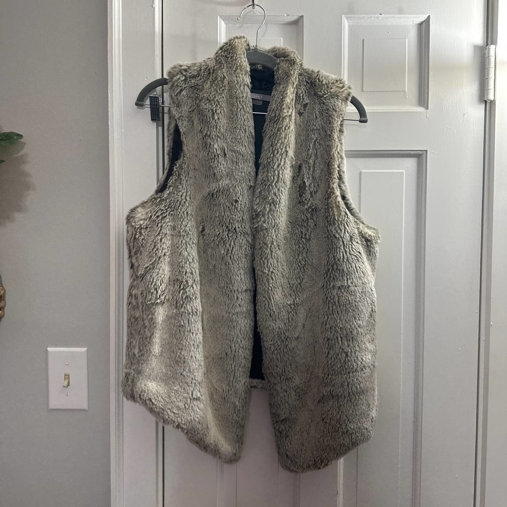 Tart faux fur vest